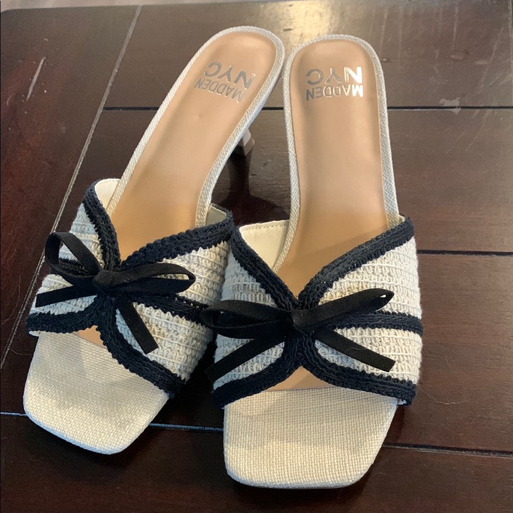 Madewell Cream & Black Bow Slide Heels